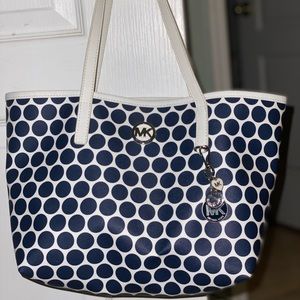 15.5x9.5” Michael Kors bucket bag purse- white with navy polka dots. Excellent!